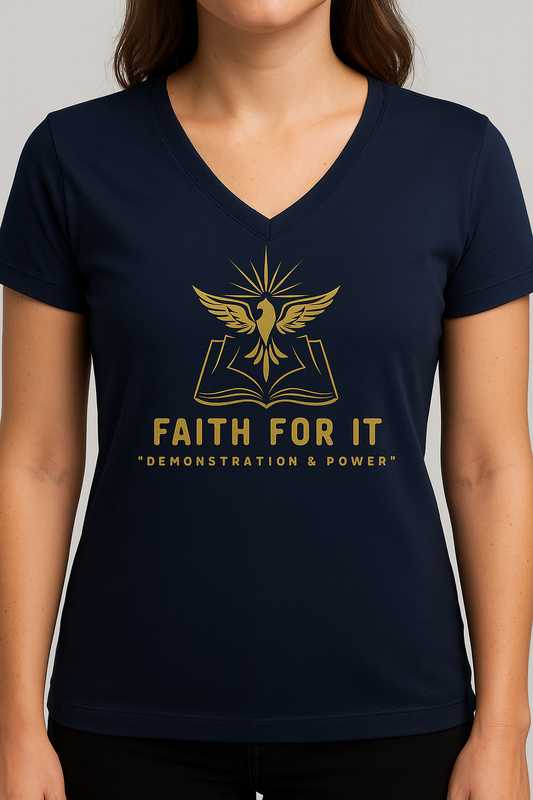 Navy short sleeve V-neck T-shirts